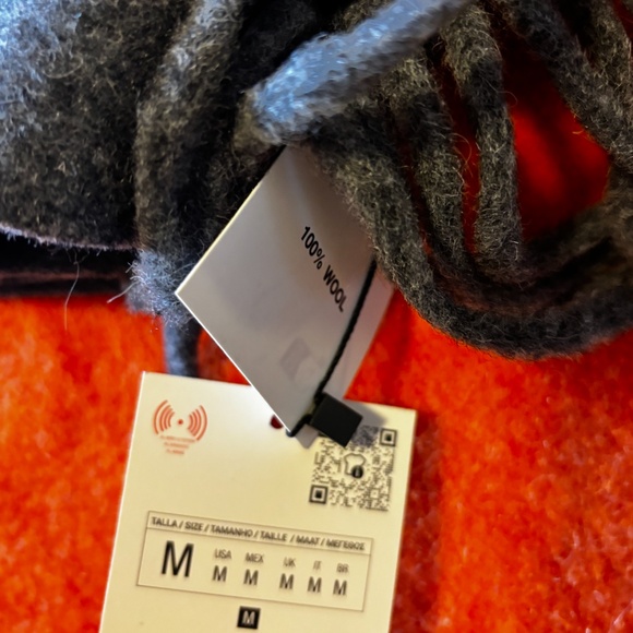 Zara dark gray 100% wool scarf wrap NWT - Picture 6 of 9